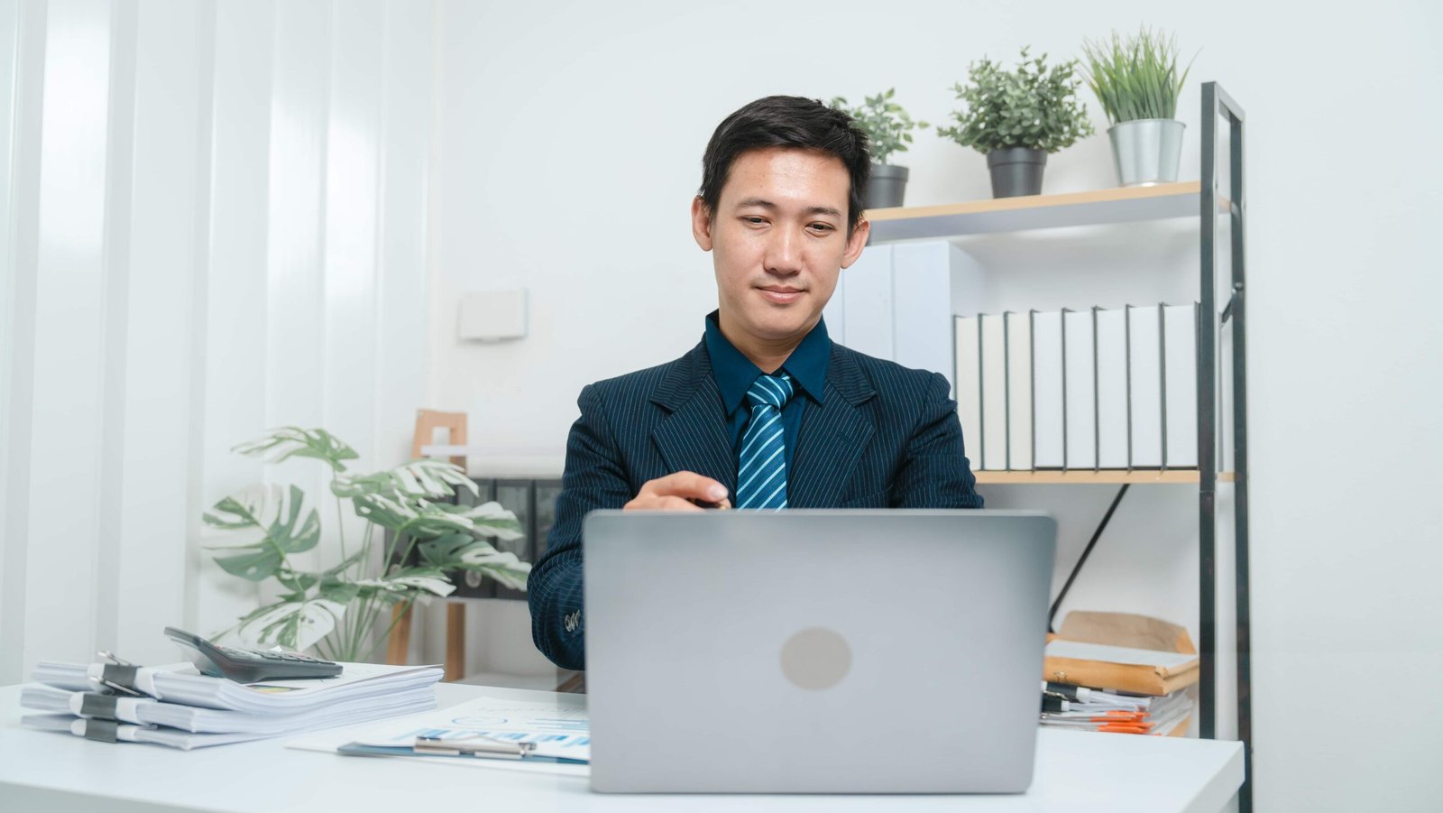 Ensuring Tax and Regulatory Compliance, businesses in the philippines