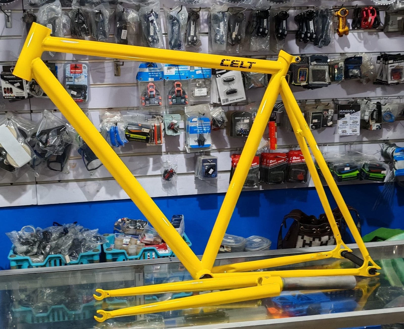 E.R. Zone Bicycle Store, Imus
