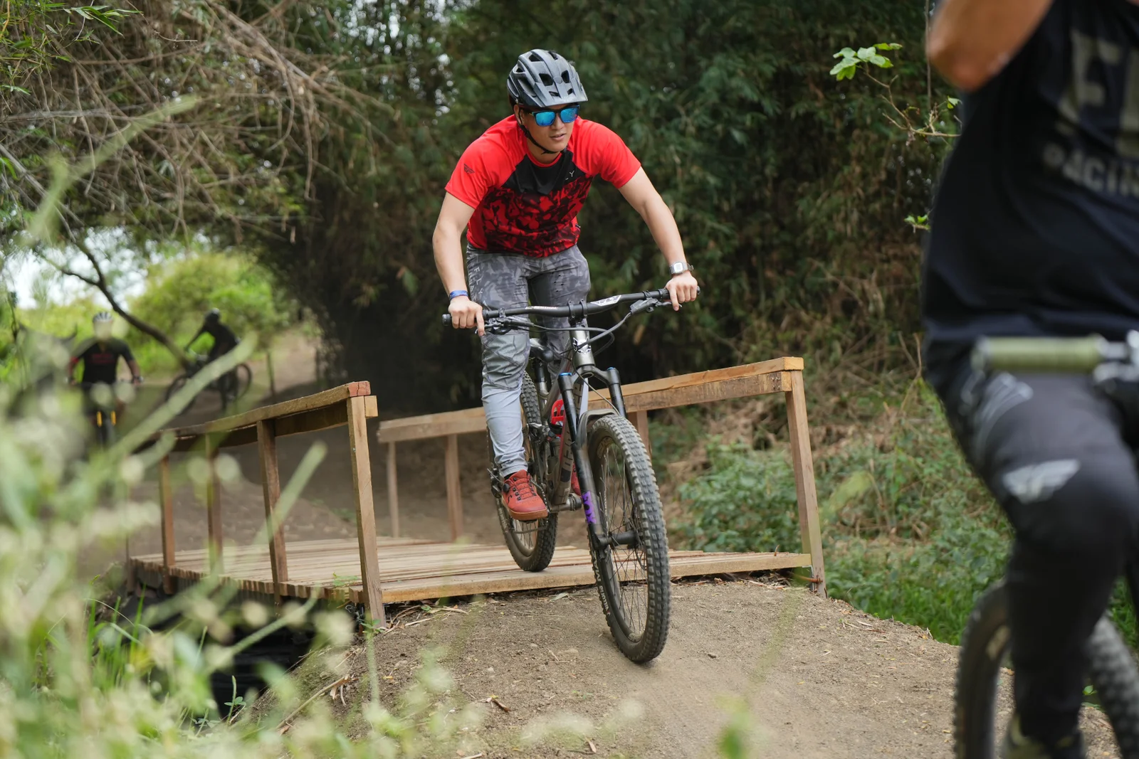 Riverpark Trails A 1.8km bike trail set against the picturesque backdrop of Riverpark